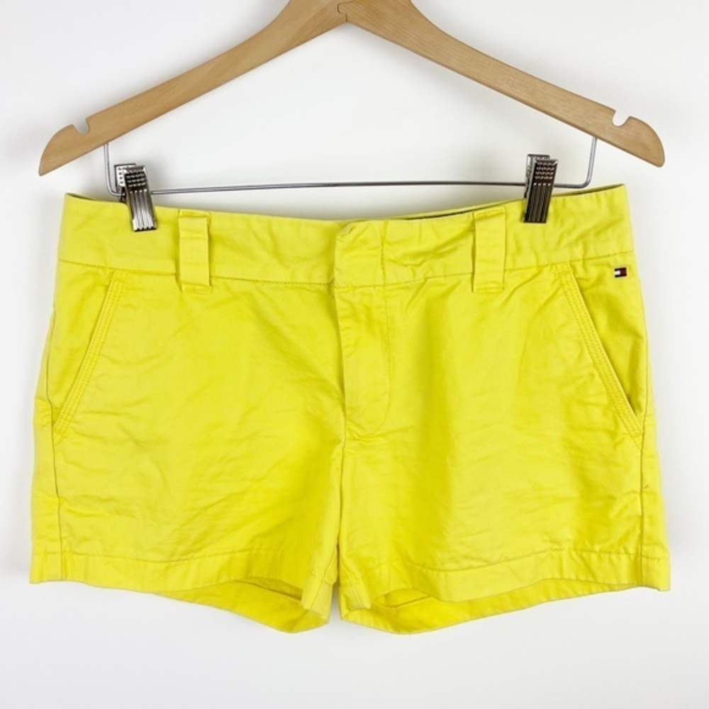 Tommy Hilfiger Canary Twill Chino Shorts - Size 6